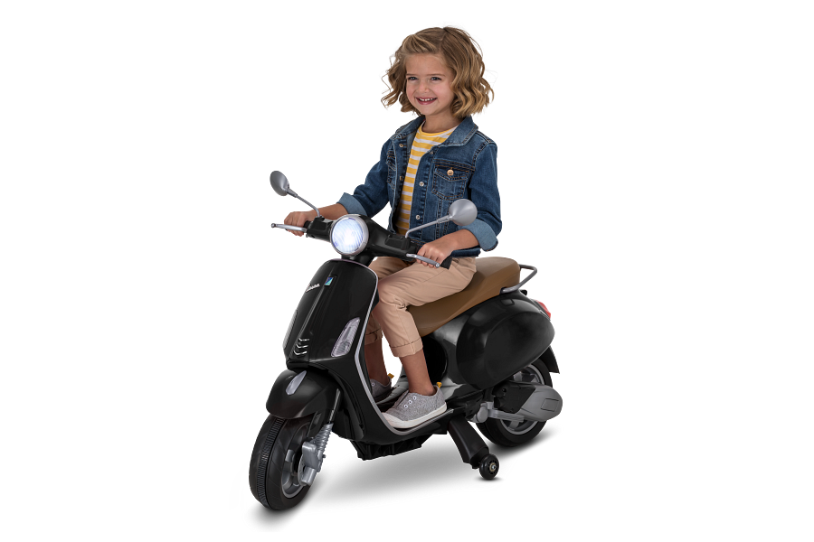 6V Vespa Scooter